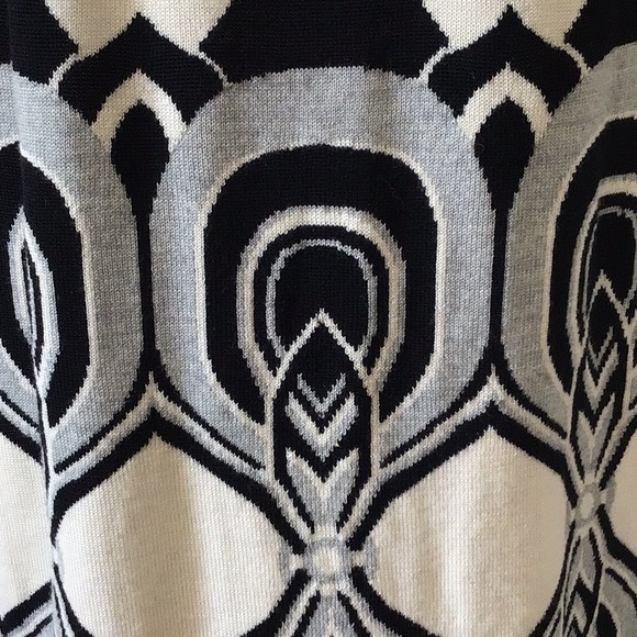 Tibi Merino Wool Cream & Black Sweater Dress‎ *Like New - Picture 5 of 10